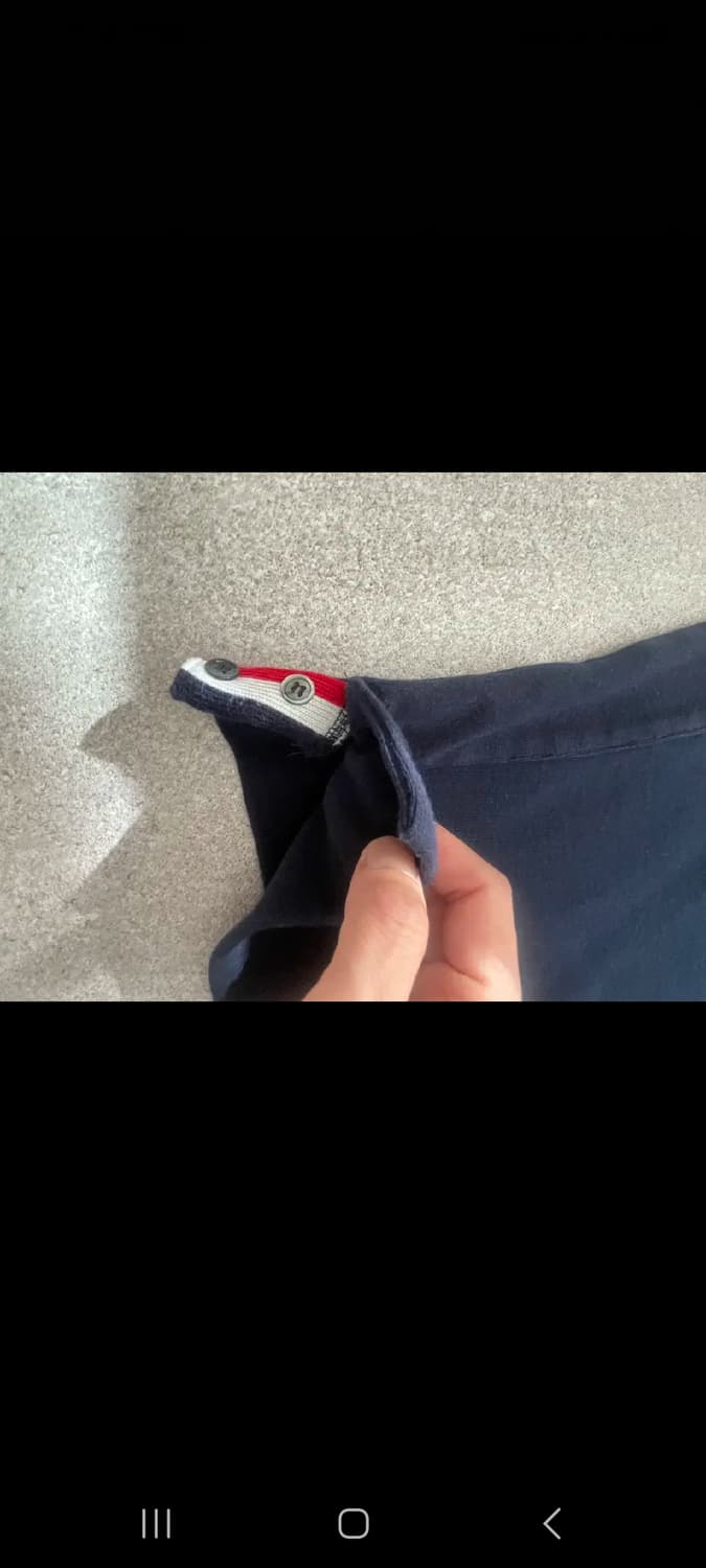 톰브라운 네이비 맨투맨.  3 상품이미지2