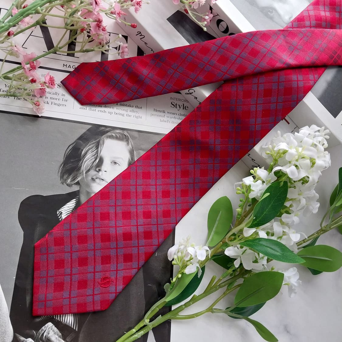 에스.티. 듀퐁 실크 체크 패턴 넥타이 8.1cm A+~A등급 K2335 상품이미지3