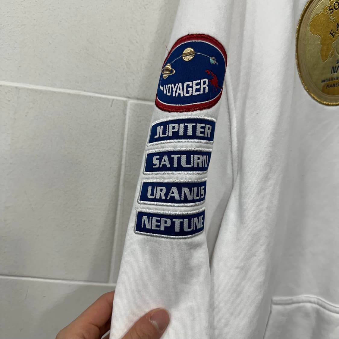 알파인더스트리 NASA 후드티 상품이미지3