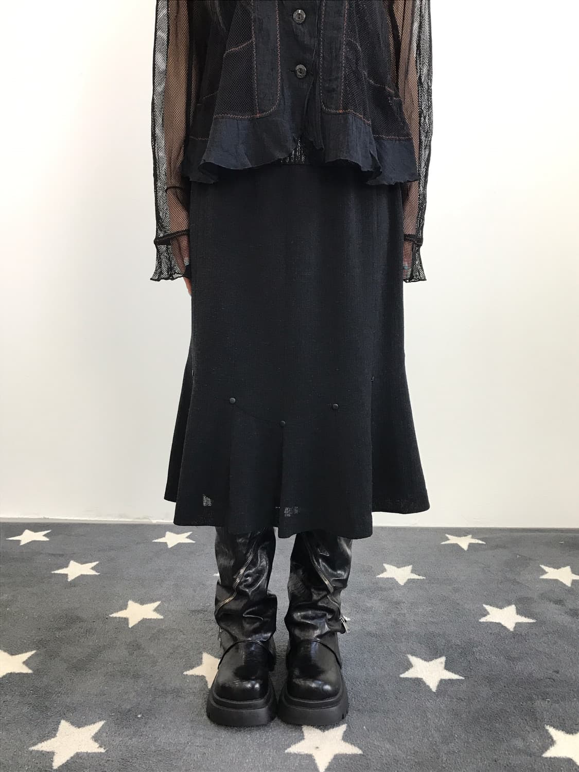 Jpn Button-Detail Mermaid Midi Skirt 상품이미지1