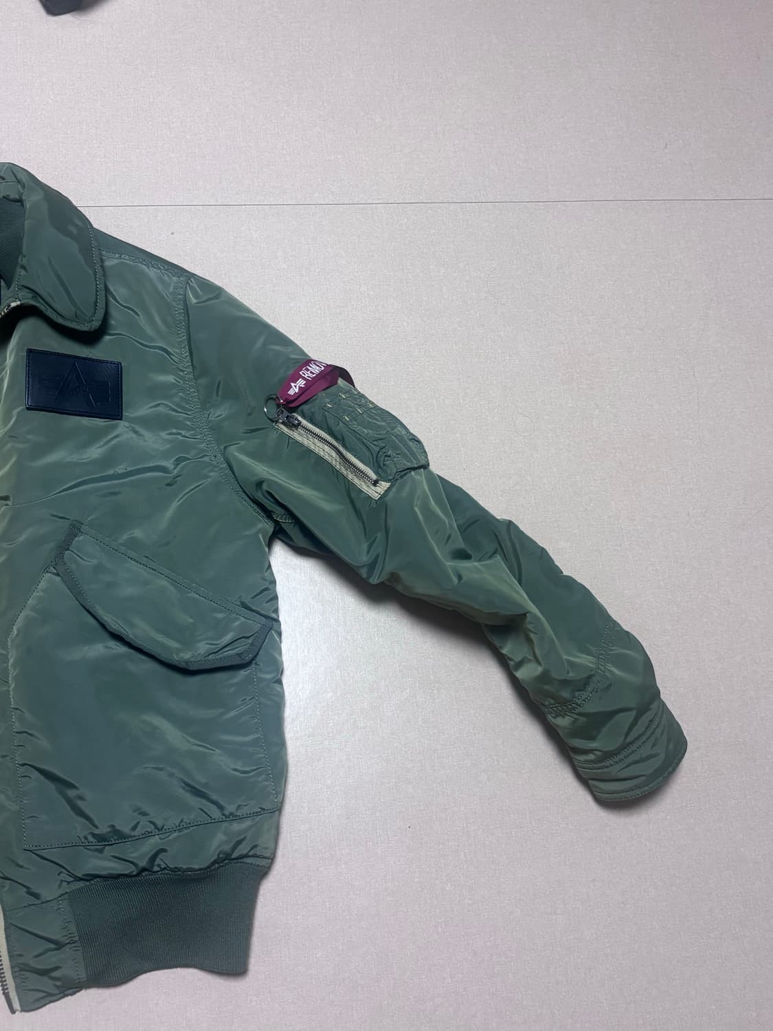 알파인더스트리 b-15 퍼 카키 봄버 자켓(105) 상품이미지4