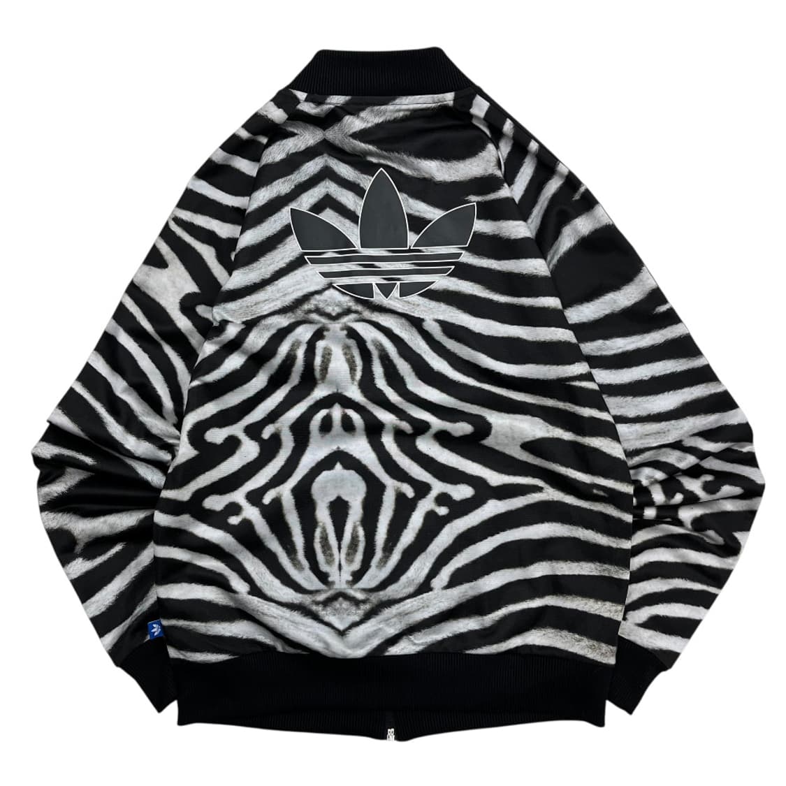 아디다스 블랙라인 지브라 트랙탑 90 상품이미지5