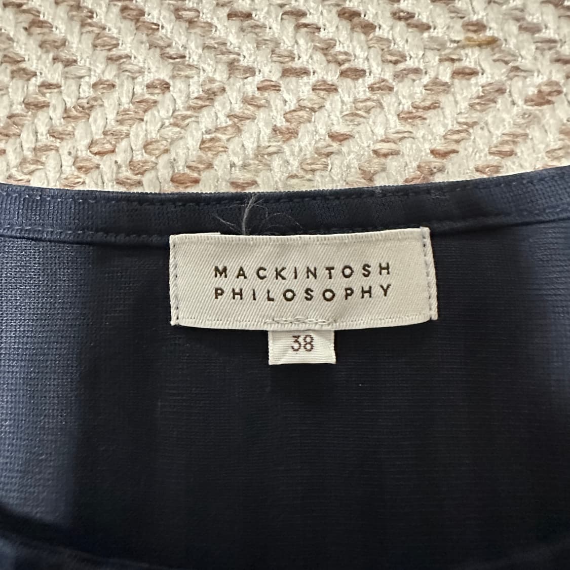 MACKINTOSH PHILOSOPHY poly & slik blouse 상품이미지3