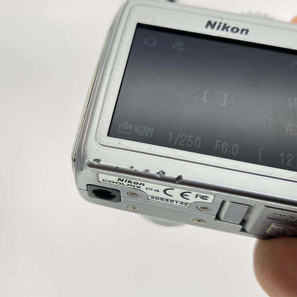 니콘 쿨픽스 Nikon COOLPIX P4 실버 상품이미지10