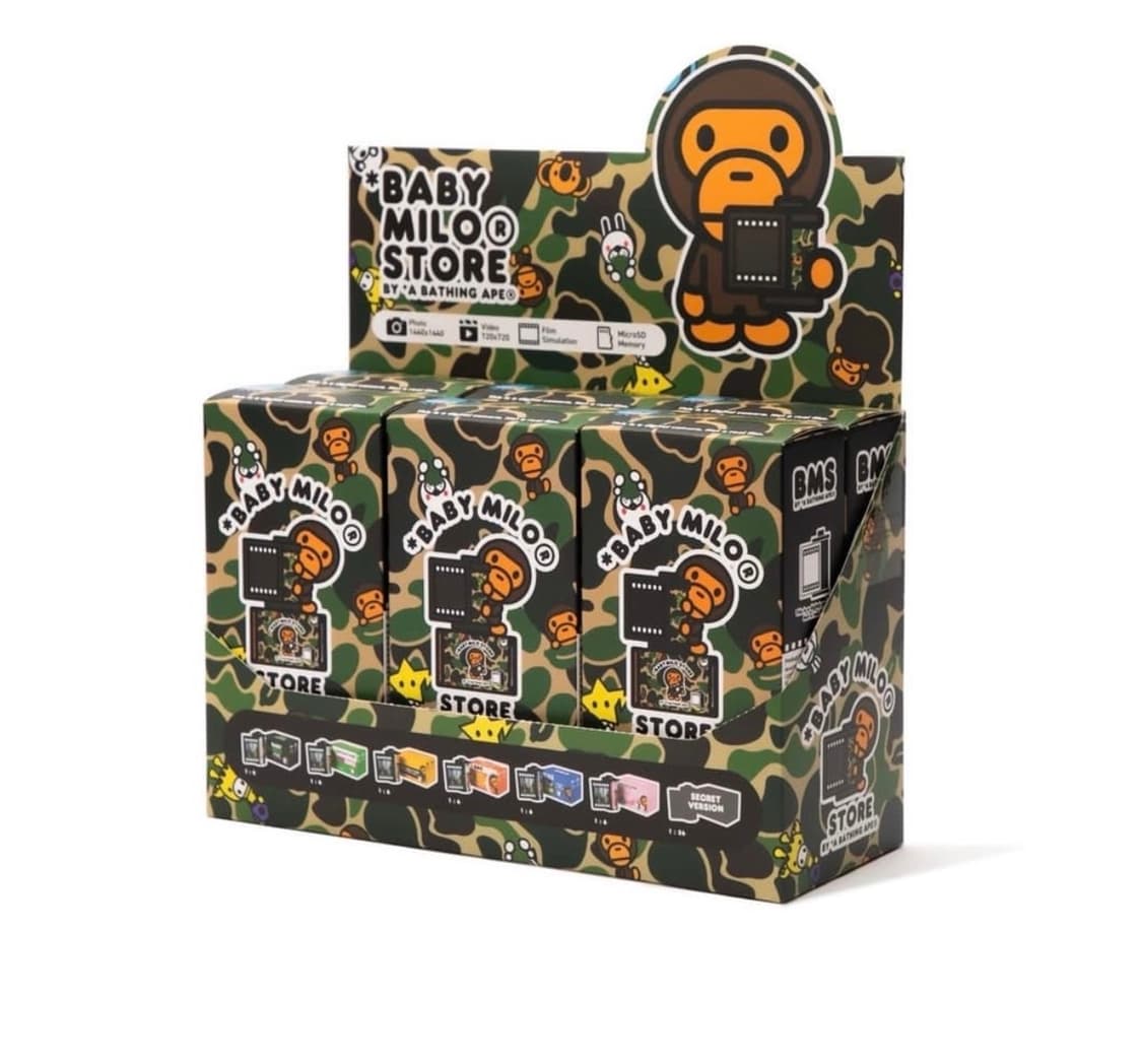 [품절제품/미개봉새상품] bape 베이프 디지털 카메라 (키링 가능) 상품이미지1