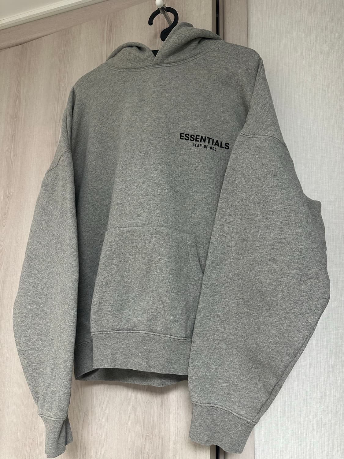 Essentials hoodie 상품이미지1