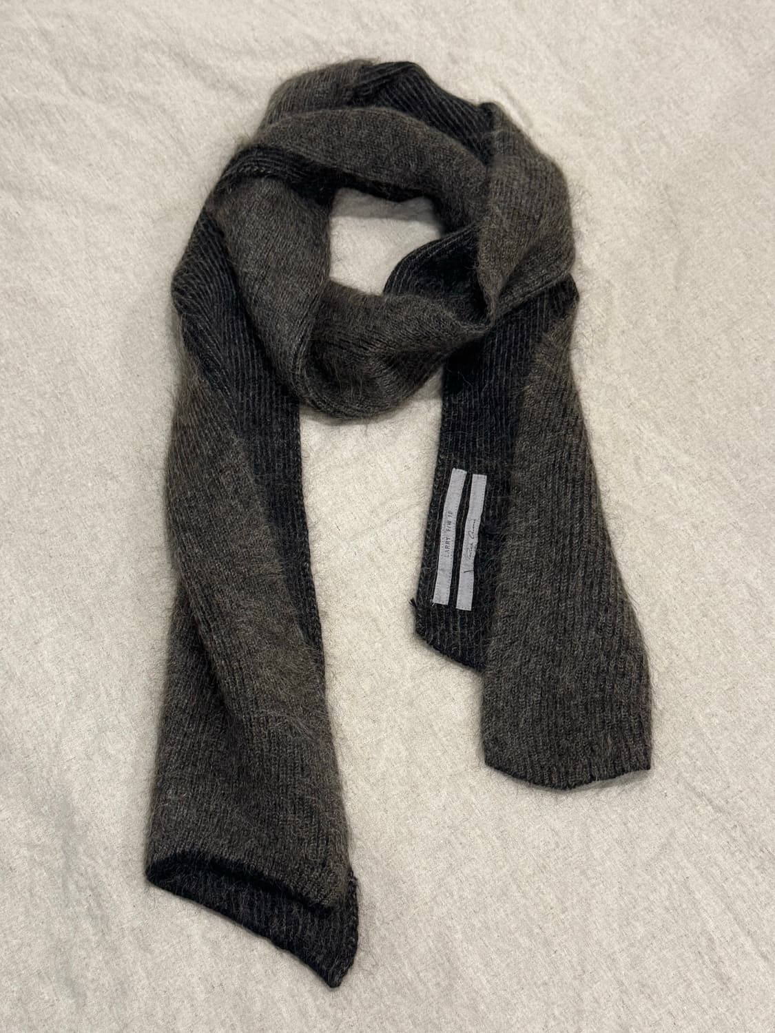 릭오웬스 19aw 블랙브라운 더블사이드 머플러 상품이미지1