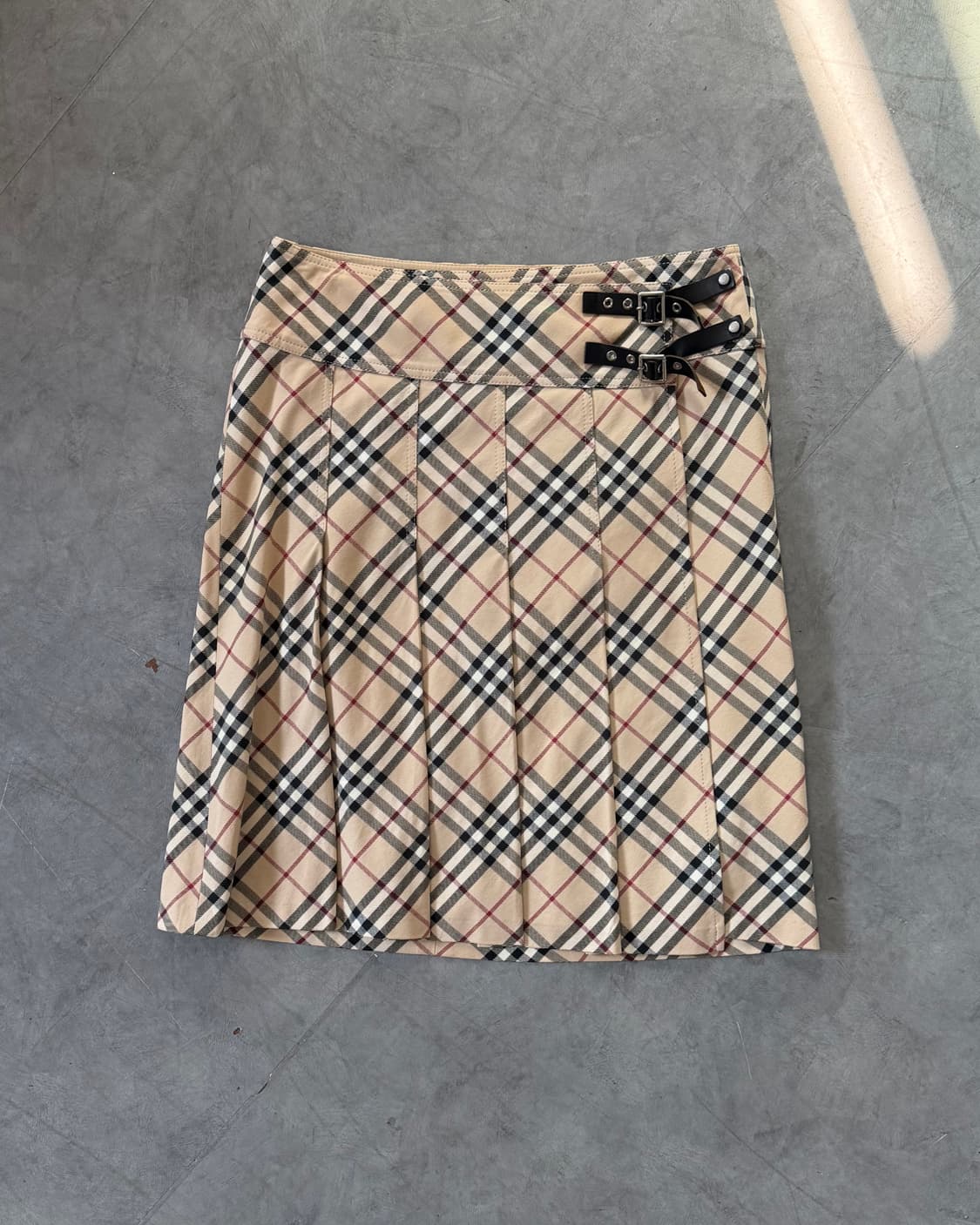 Burberry 버버리 블루라벨 노바체크 벨티드 플리츠 스커트 상품이미지4