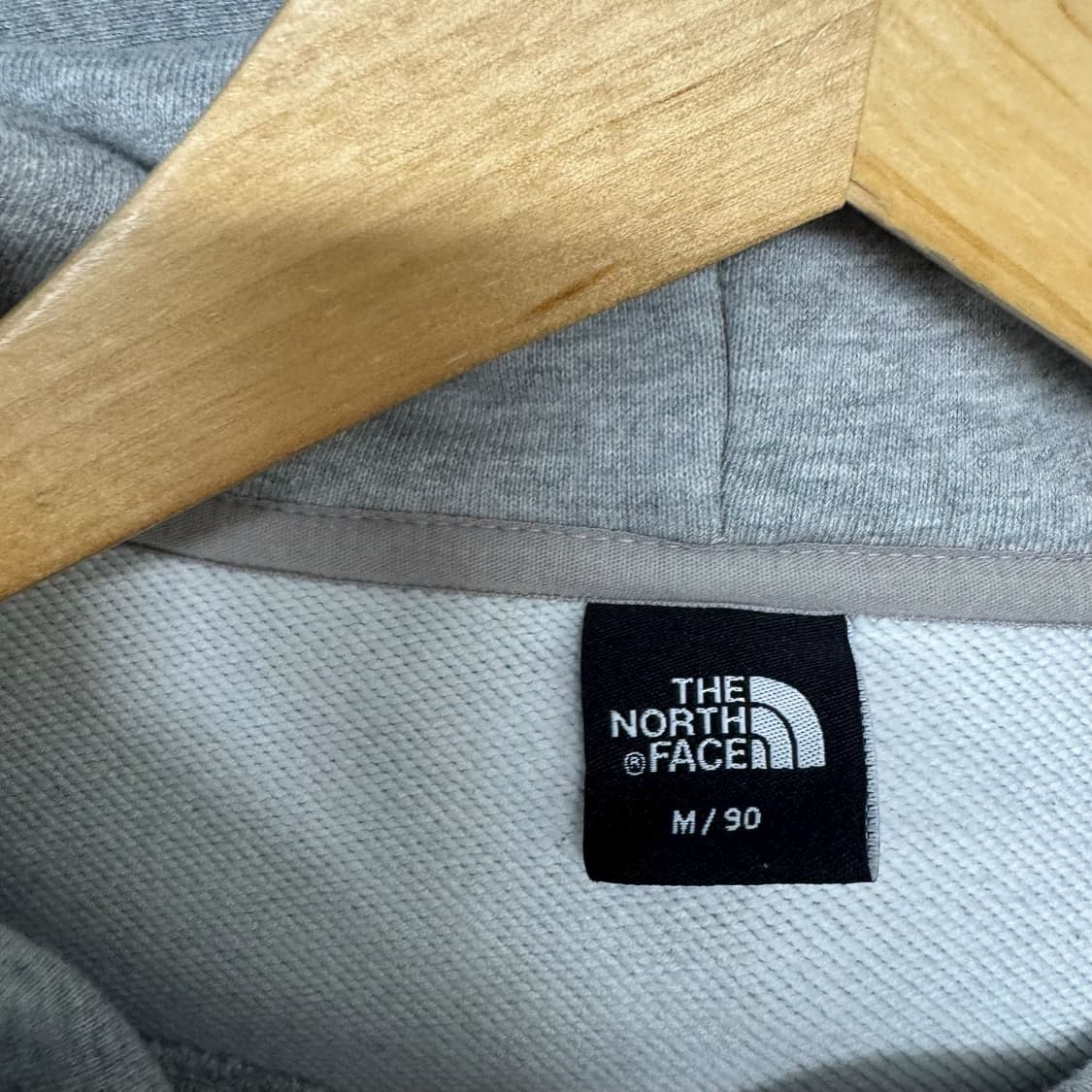 노스페이스 로고 크롭 후드 상품이미지3