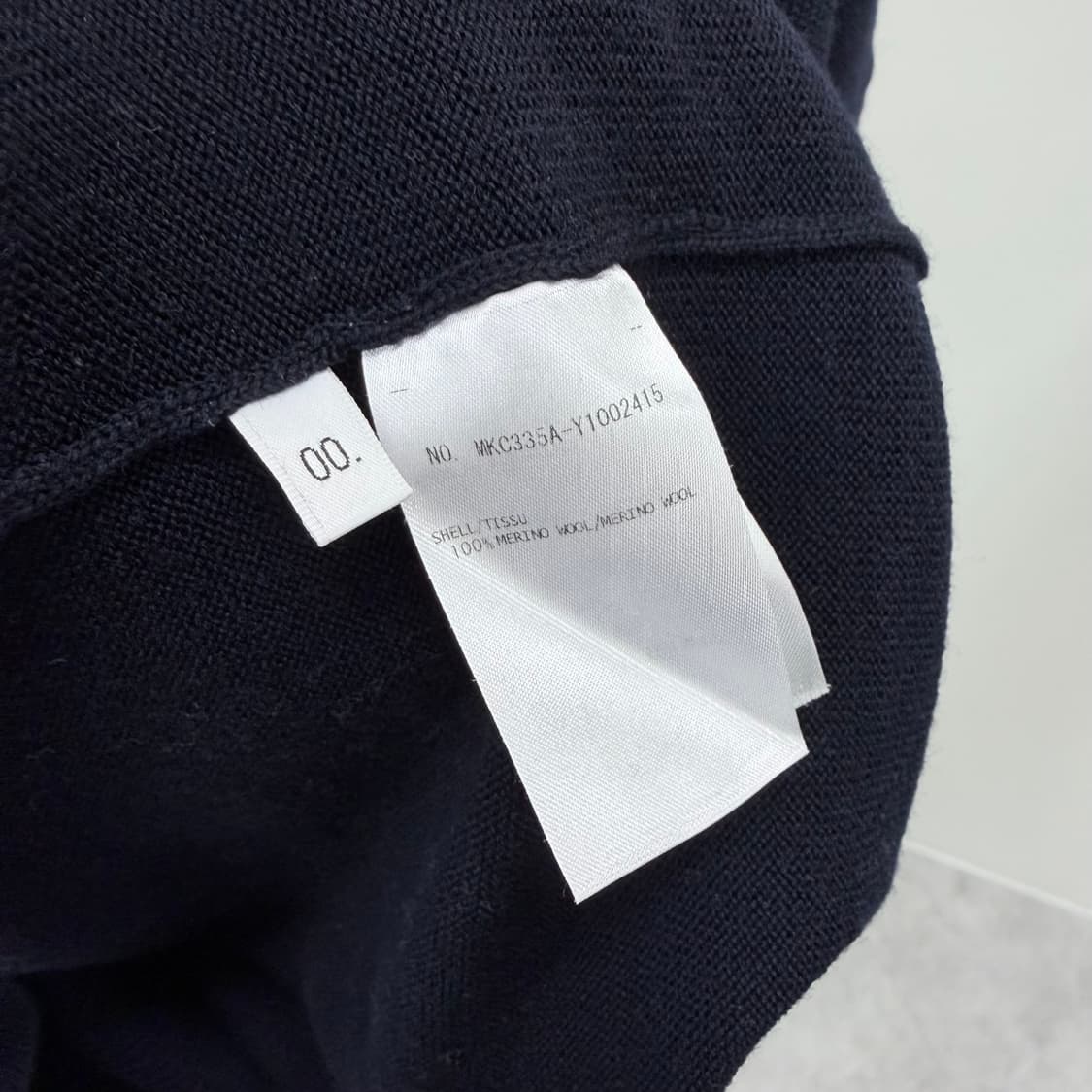 [S+급/00] 톰브라운 사선 브이넥 오버핏 가디건 네이비 상품이미지7