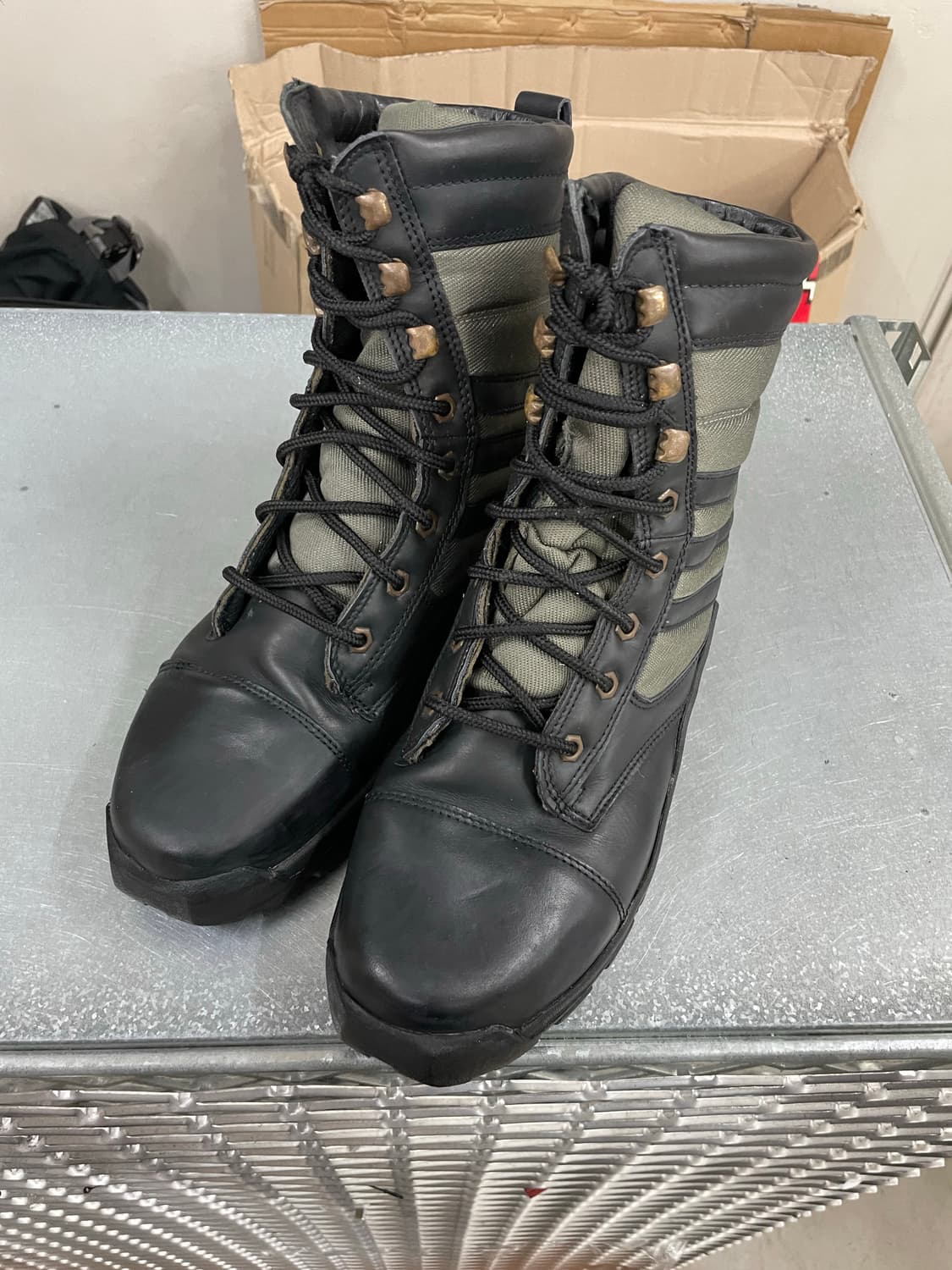 아디다스 트레킹화 275 상품이미지2