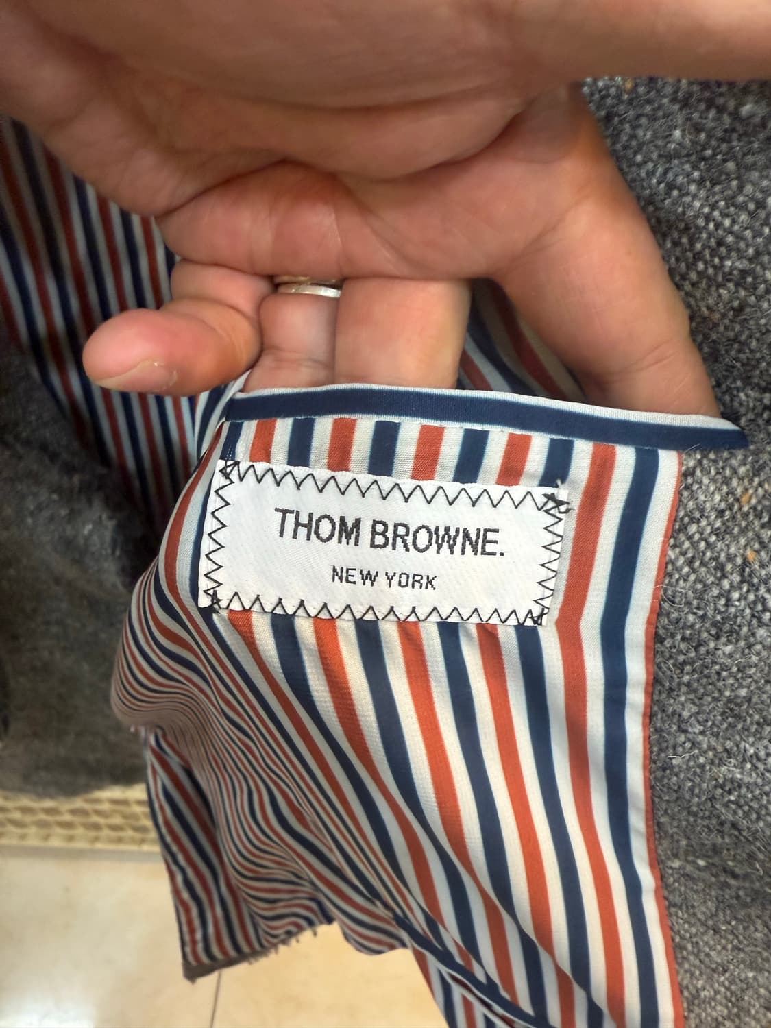 38/44-55 정품 톰브라운 트윗트 자켓 팝니다 상품이미지4