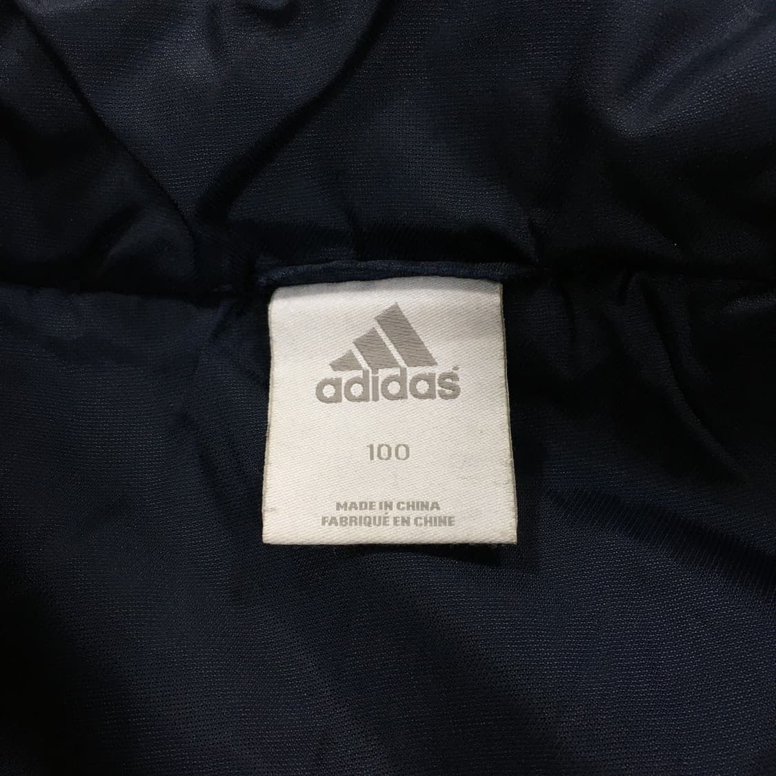 투티/0317 아디다스 레알 마드리드 네이비 패딩 축구팀 유니폼 상품이미지7