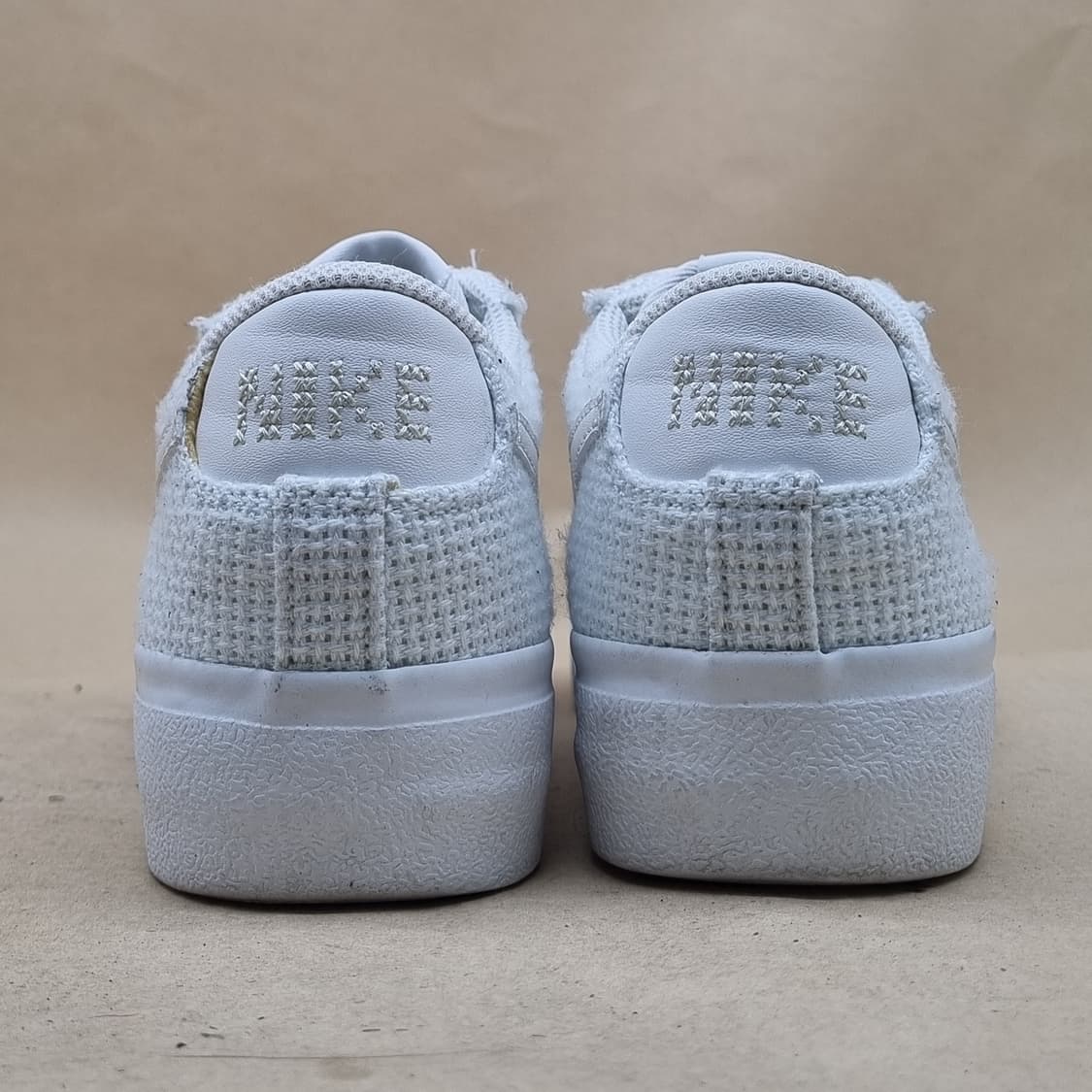 나이키 블레이저 로우 플랫폼 여성스니커즈 240 상품이미지4