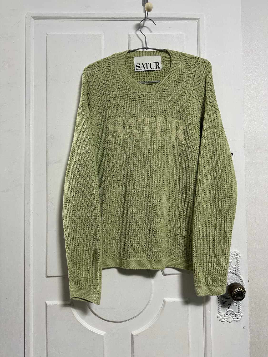 세터 로고 자수 크루넥 니트 상품이미지1