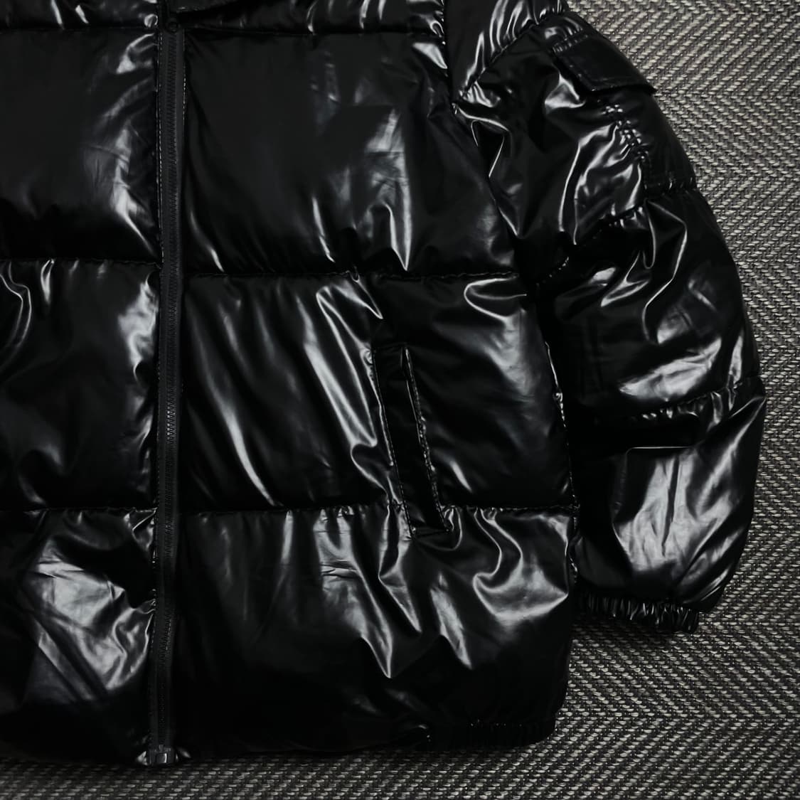 JIE YUFS 글로시 블랙 푸퍼 패딩 자켓y 4022 상품이미지3
