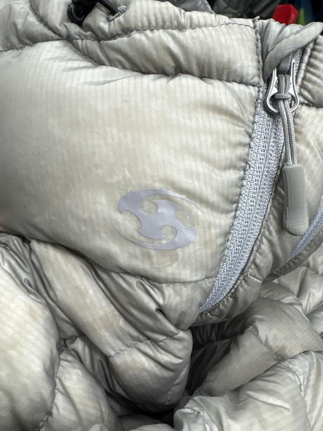 산산기어 24fw 푸퍼 1사이즈 상품이미지1