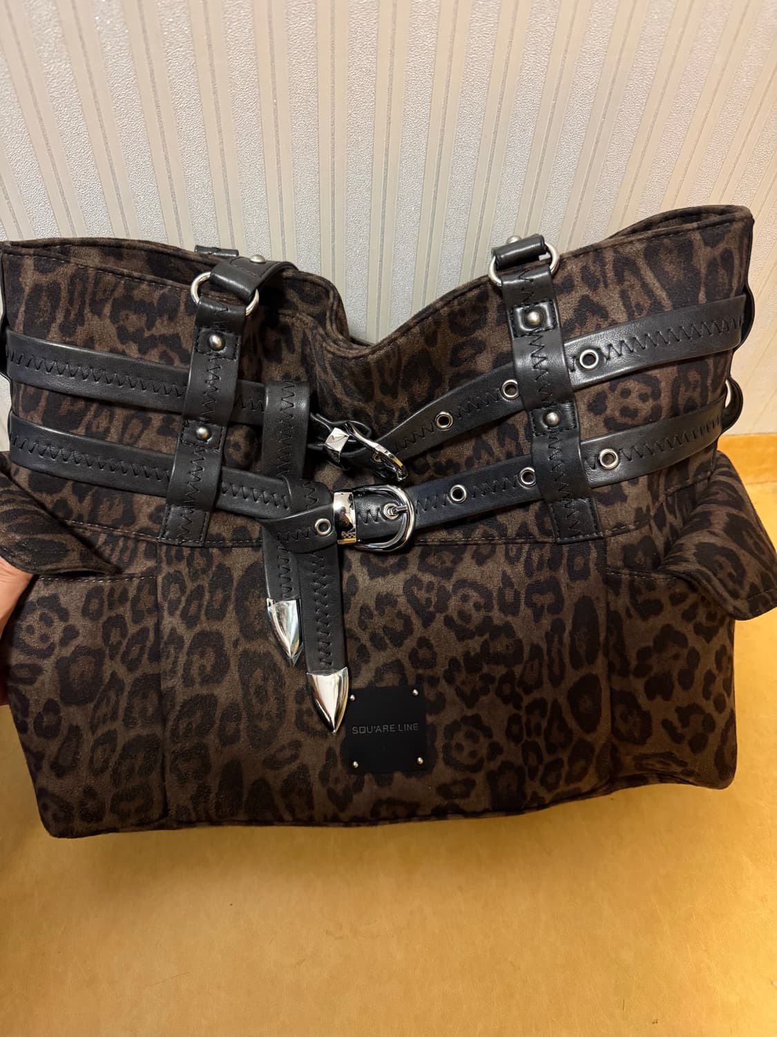 스퀘어라인 레오파드 백 상품이미지2