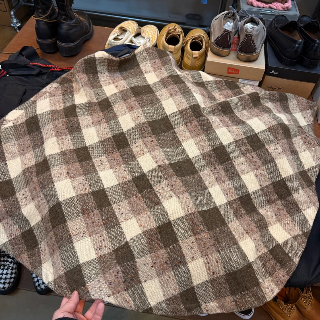 유니버설 프릭스 BY 프릭스 스토어 울 혼방 케이프 망토 상품이미지5