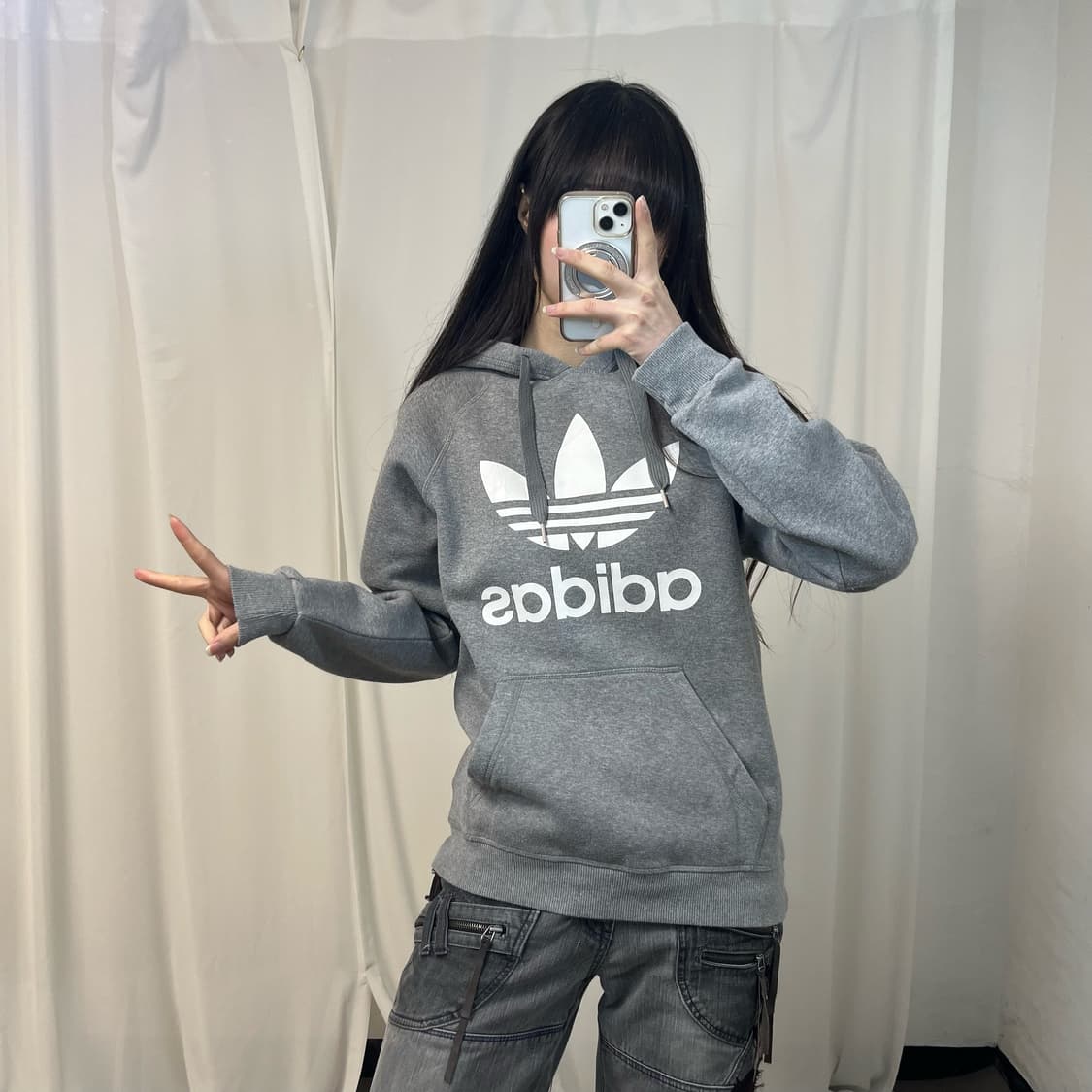 Adidas trefoil grey hoodie 상품이미지2