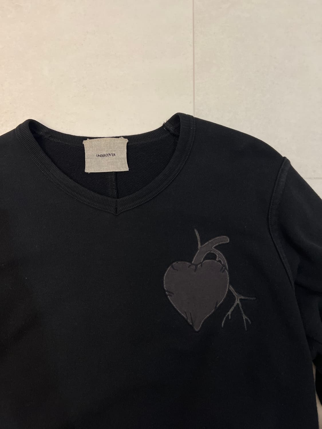 언더커버 13aw 심장 스웻셔츠 상품이미지3