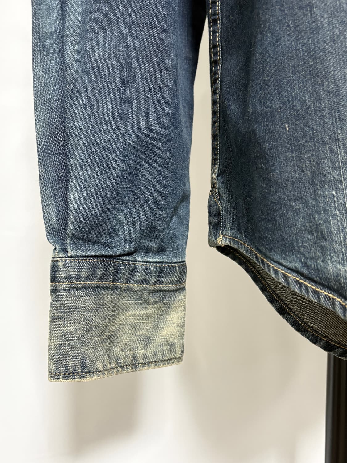 빈티지 페인팅 데님 셔츠 상품이미지5