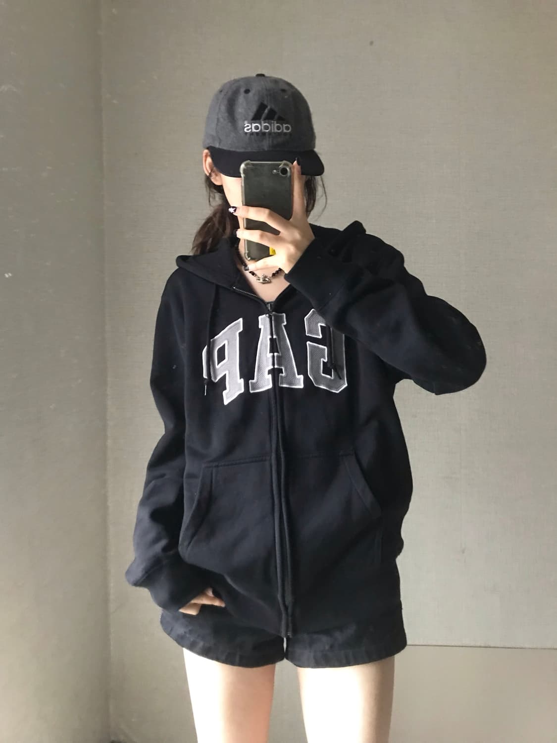 갭 블랙 후드집업 상품이미지2