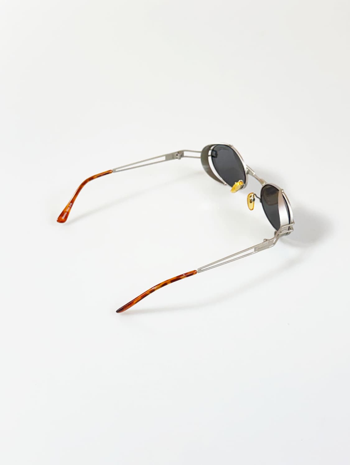 90s MANNU 실버 오벌 메탈 프레임 빈티지 선글라스 상품이미지4