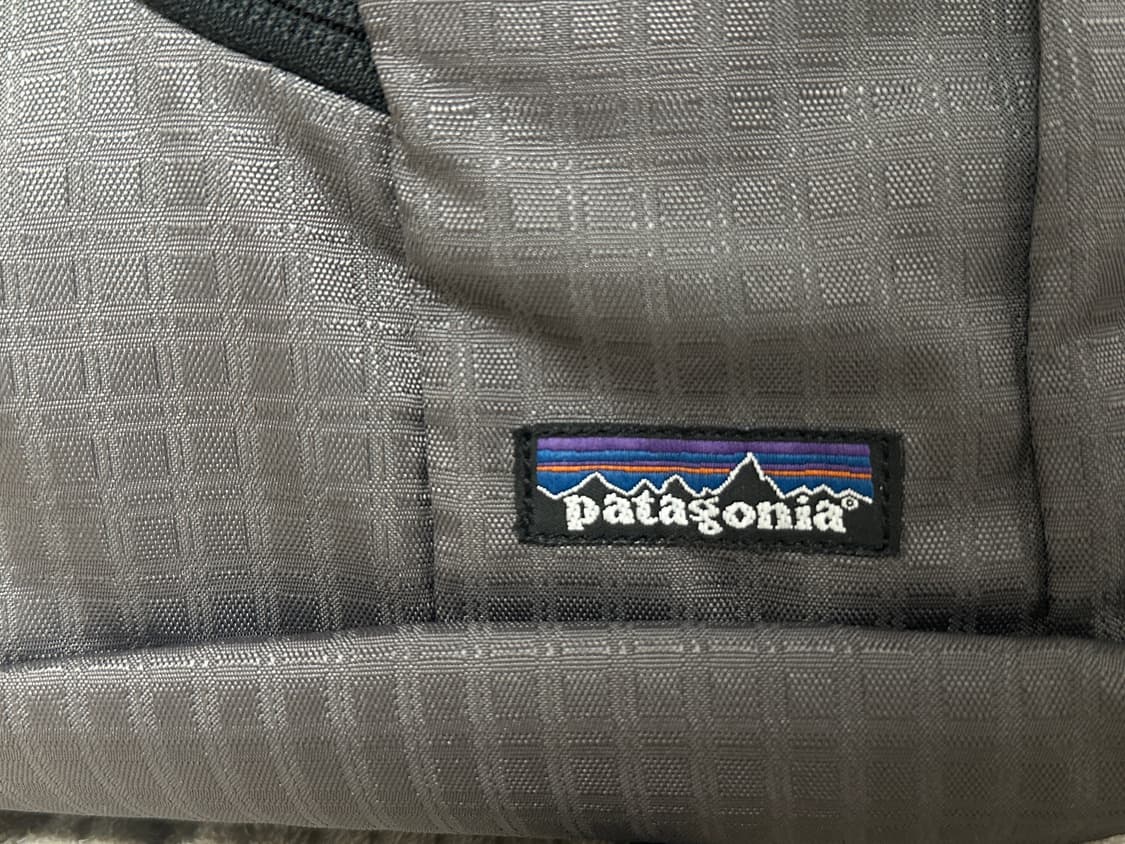 파타고니아 LIGHTWIRE 그레이 백팩 상품이미지5