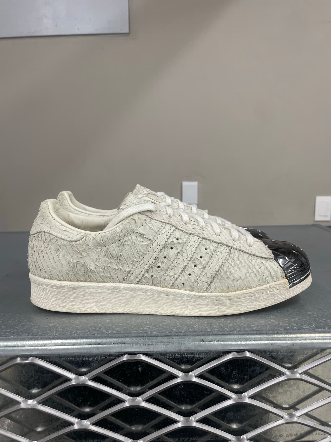 아디다스 슈퍼스타 메탈토 235 상품이미지4