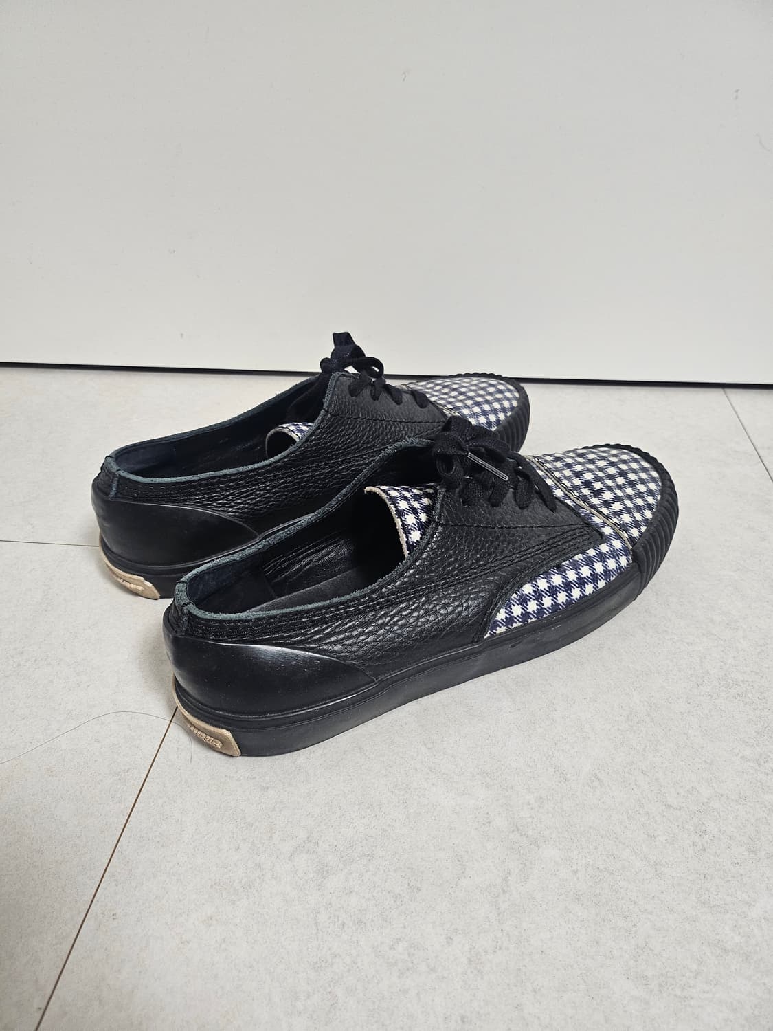 알렉산더 왕 Alexander Wang 스니커즈
 상품이미지3