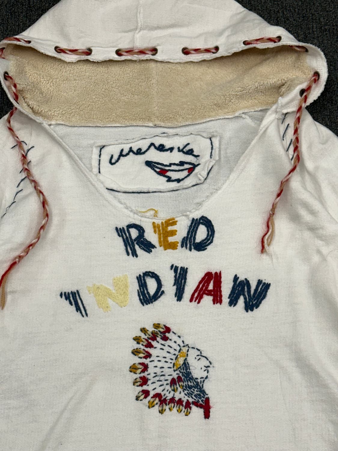 OS)Japanese vintage 여성 자수 그래픽 화이트 후디 상품이미지3