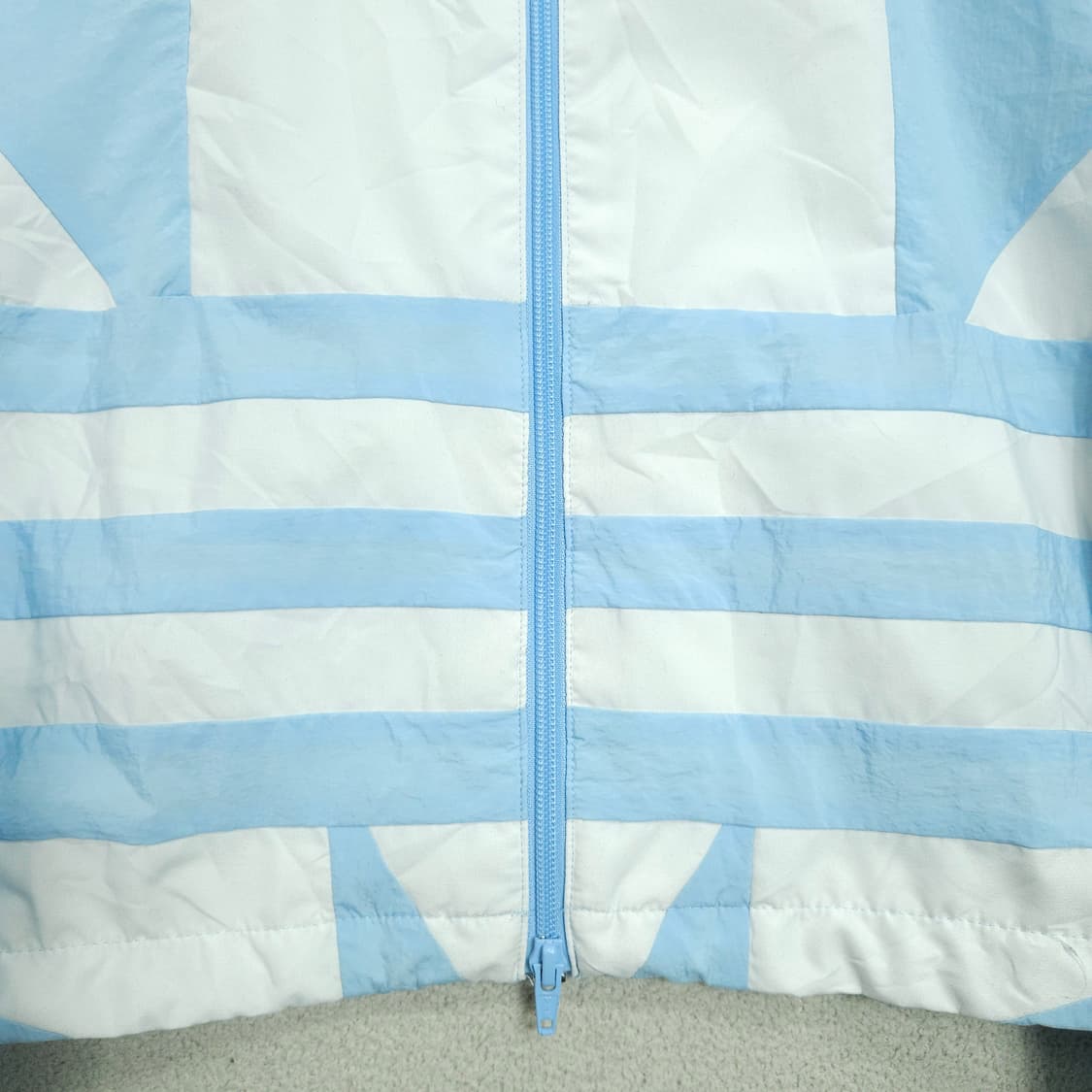 아디다스 빅트레포일 바람막이 S 상품이미지9