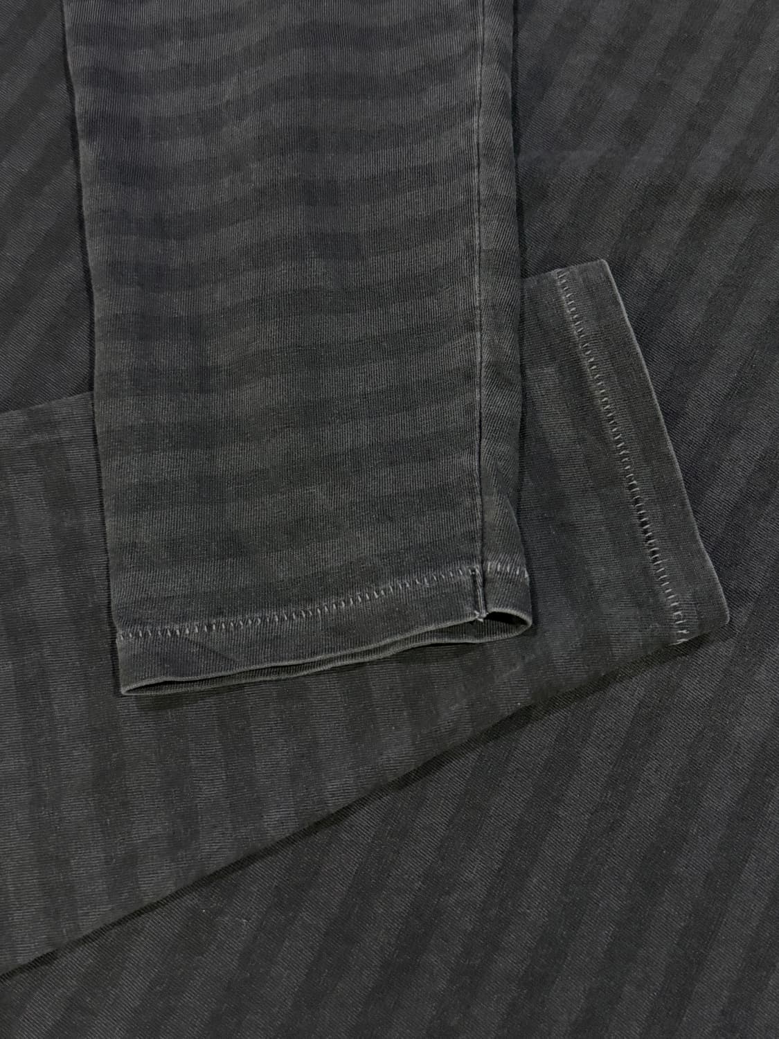 해칭룸 빈티지 스트라이프 티 차콜 4 상품이미지3