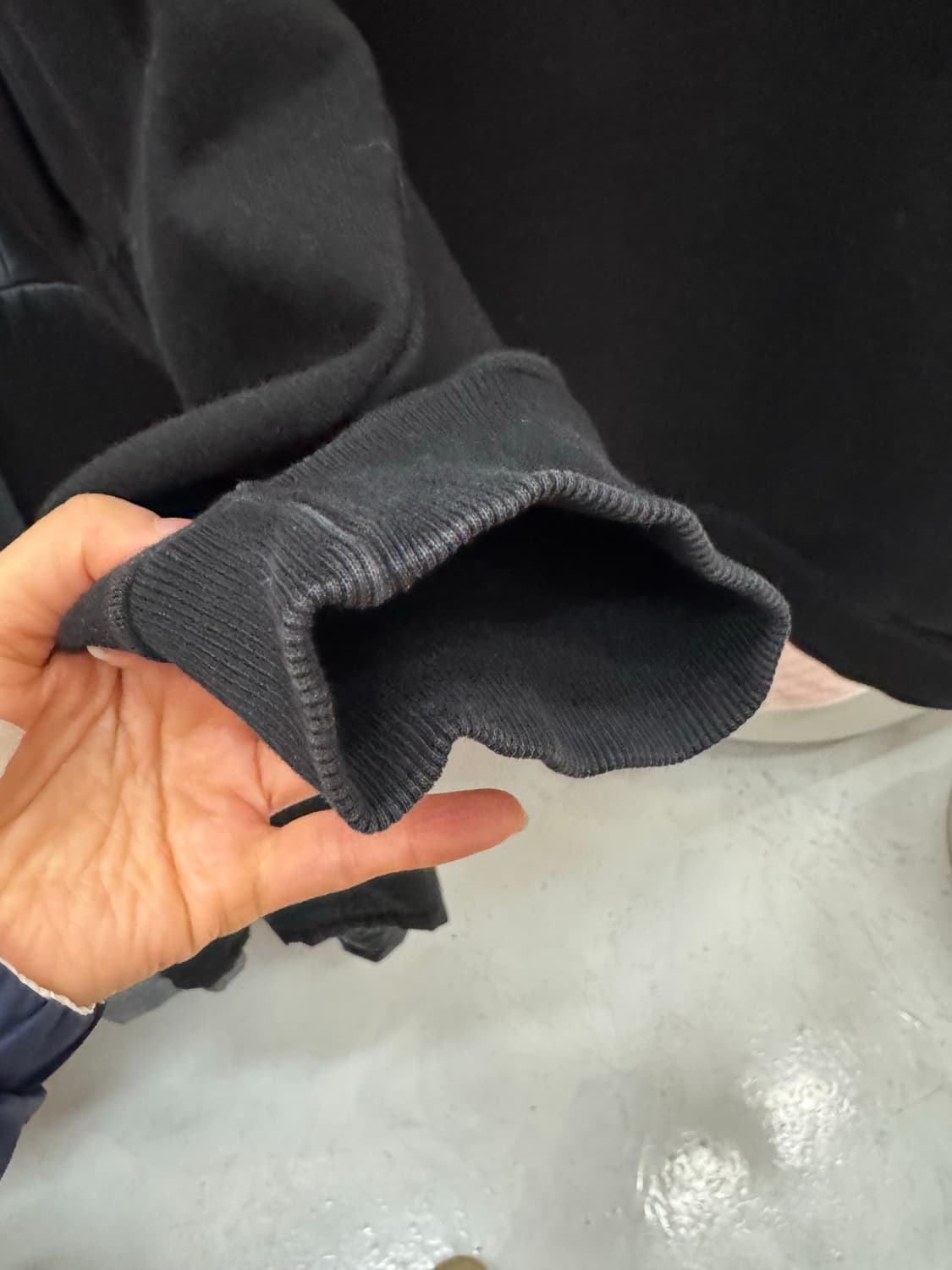 👕 Carhartt 칼하트 WIP 집업 후드 스웨트셔츠 (Black) 상품이미지7