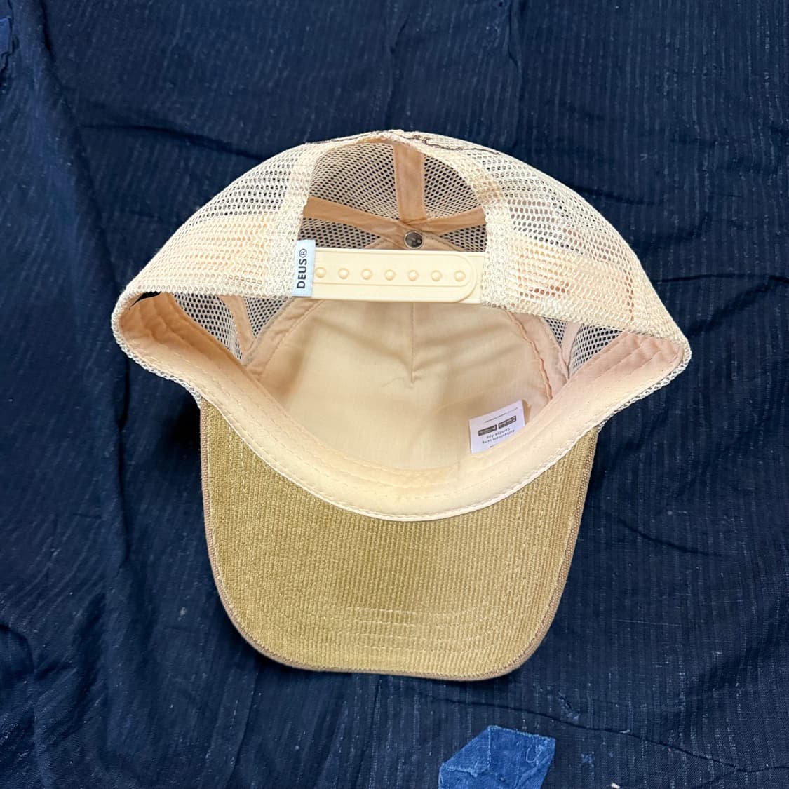 데우스 엑스 마키나 필 트러커 브라운 OS 상품이미지5