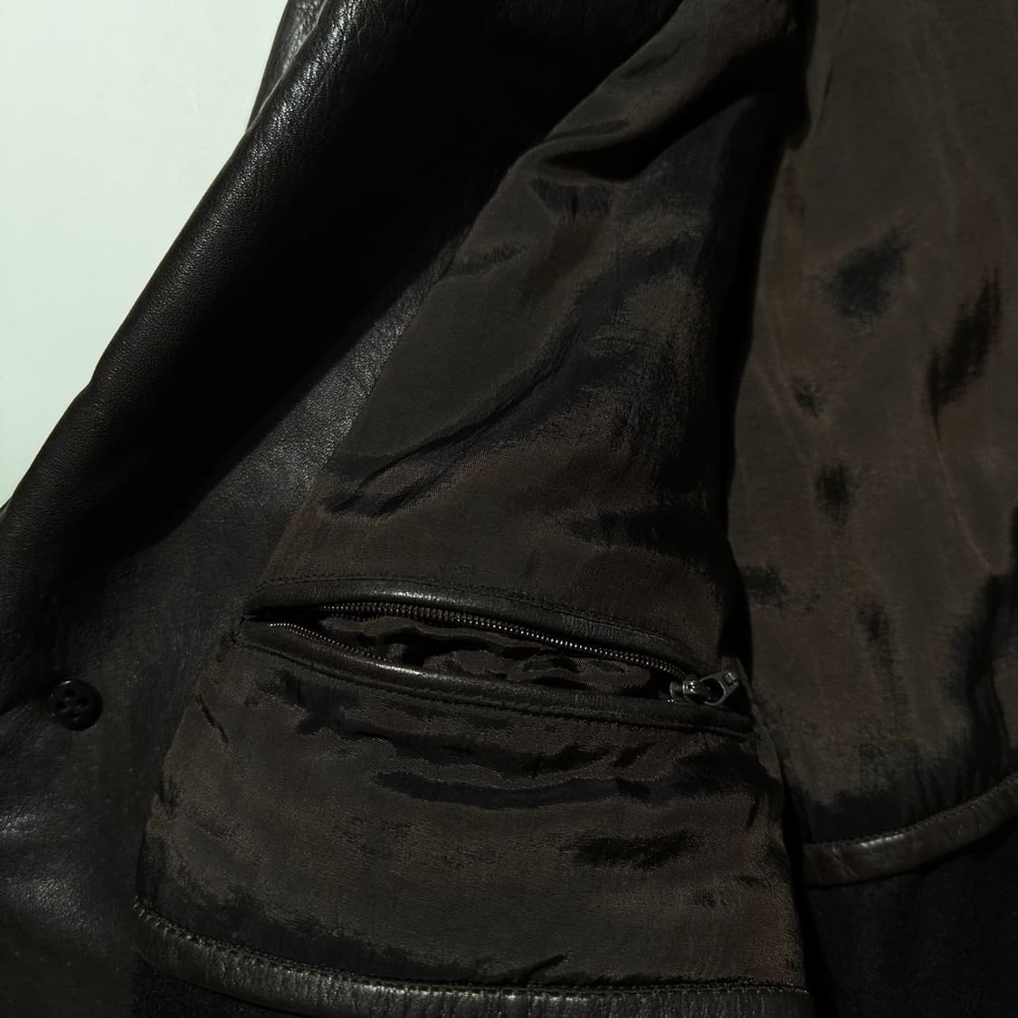 아르마니 꼴레지오니 싱글 레더 카코트 상품이미지7