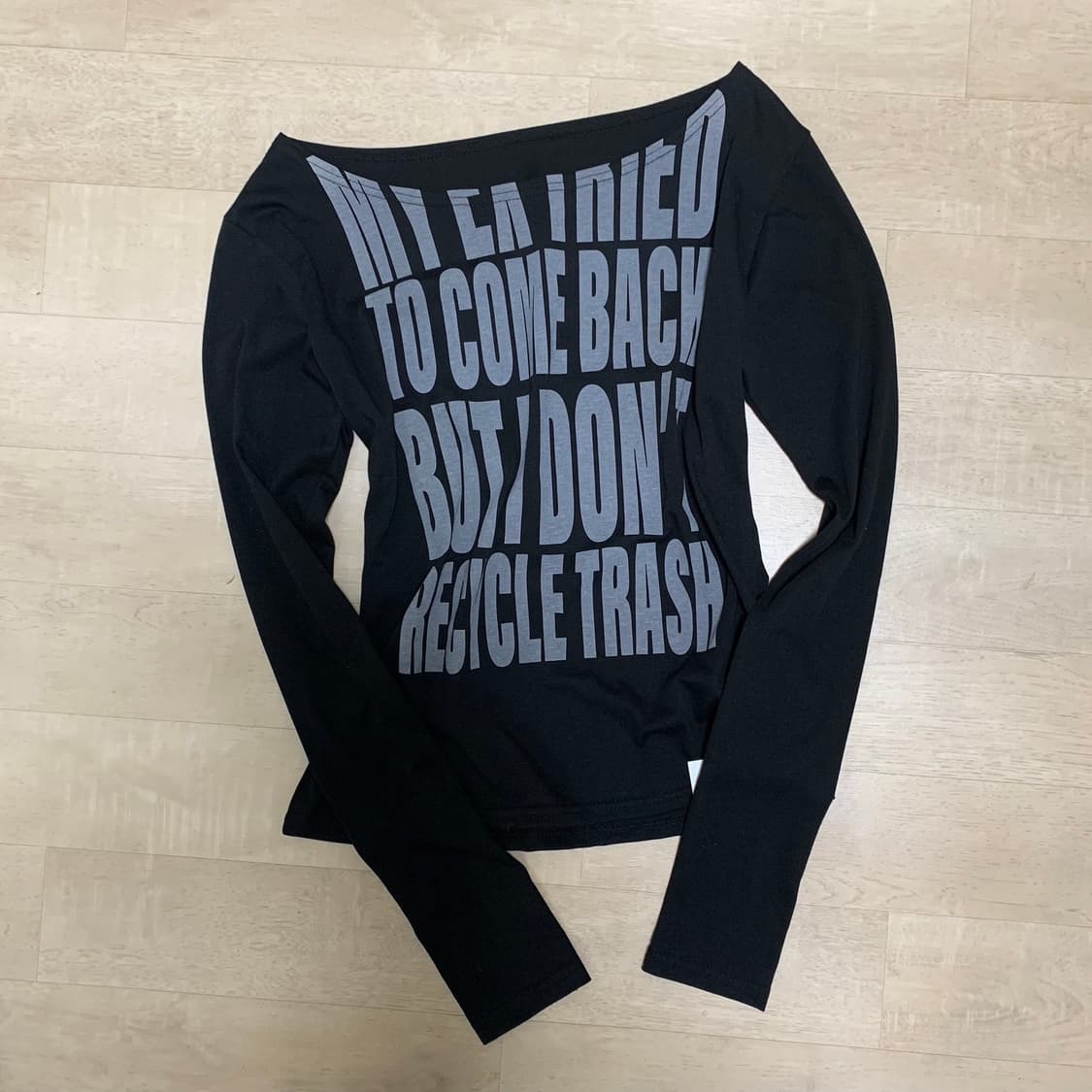 미드나잇무브 롱슬리브 긴팔티 새상품 상품이미지1