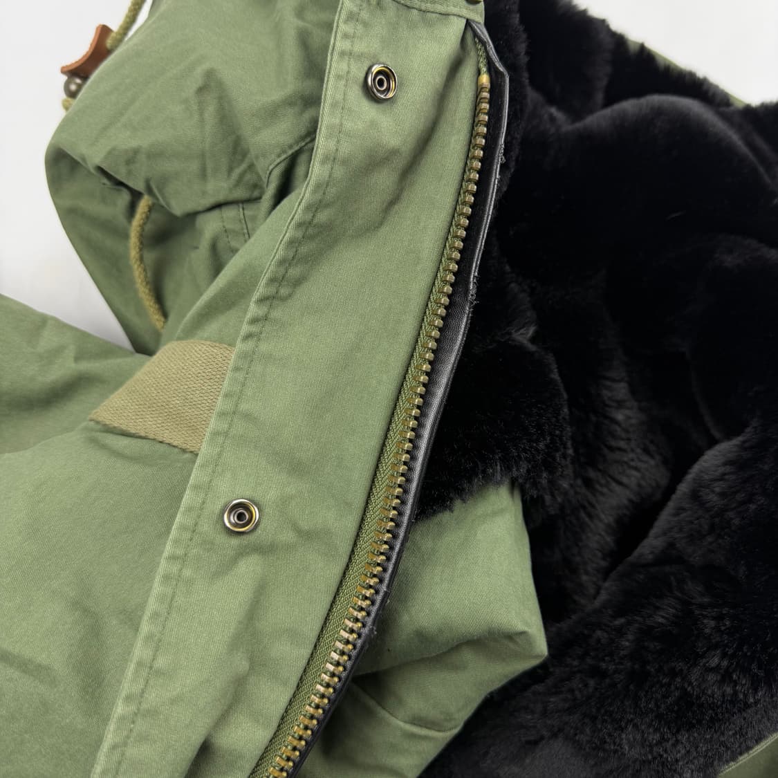 미스터앤미세스퍼 야상 퍼 자켓 상품이미지6