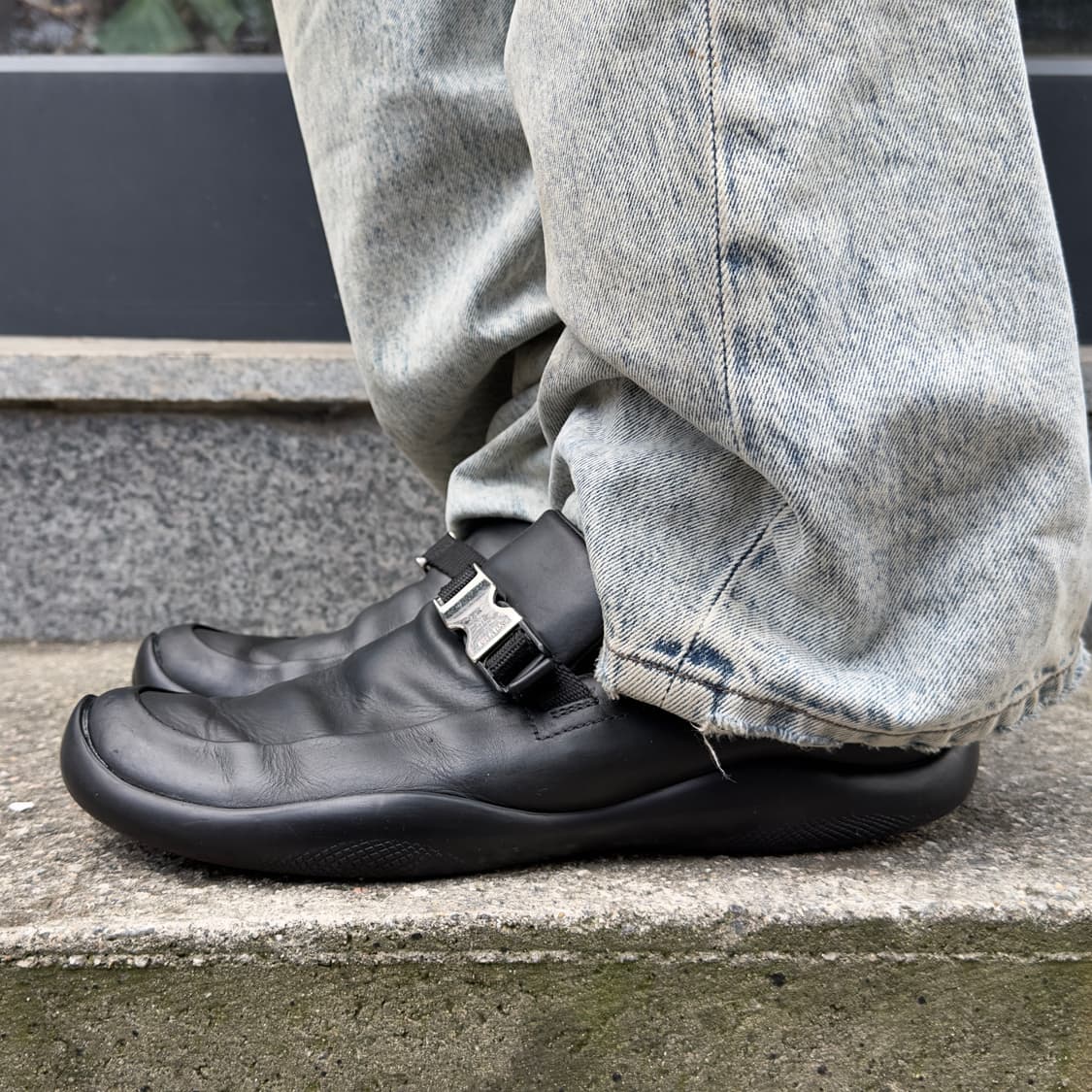 00s 레어 블랙 프라다 스포츠 버클 로퍼 상품이미지8