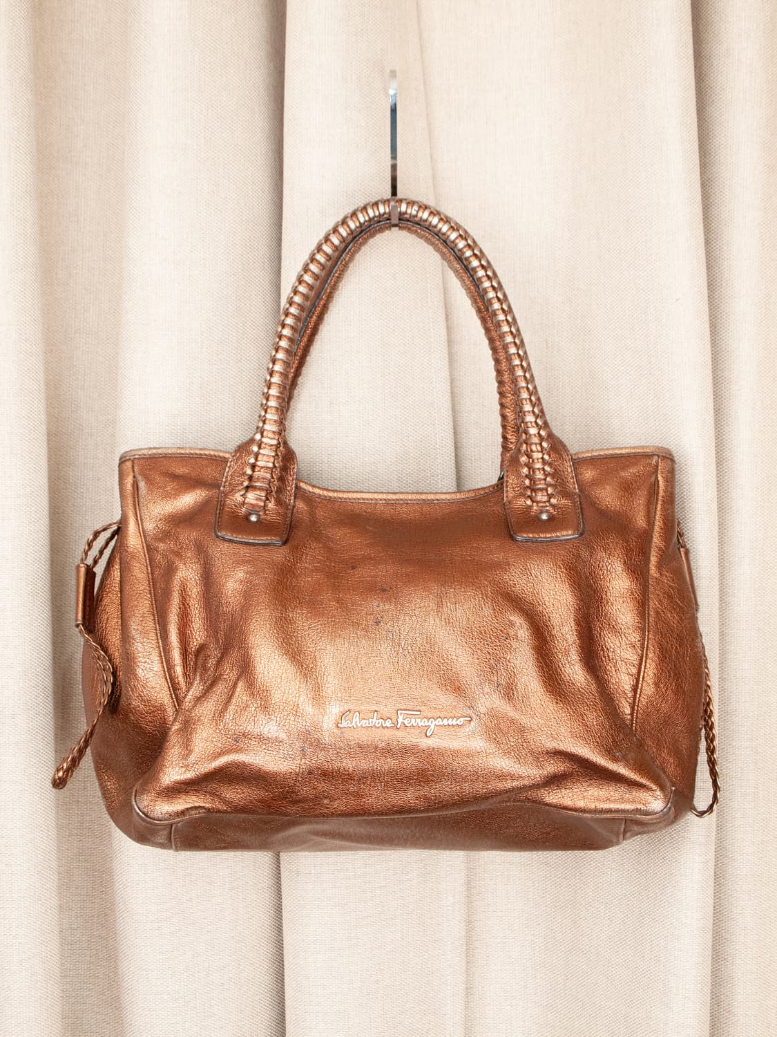 Metalic Bronze Leather Shoulder Bag 상품이미지1