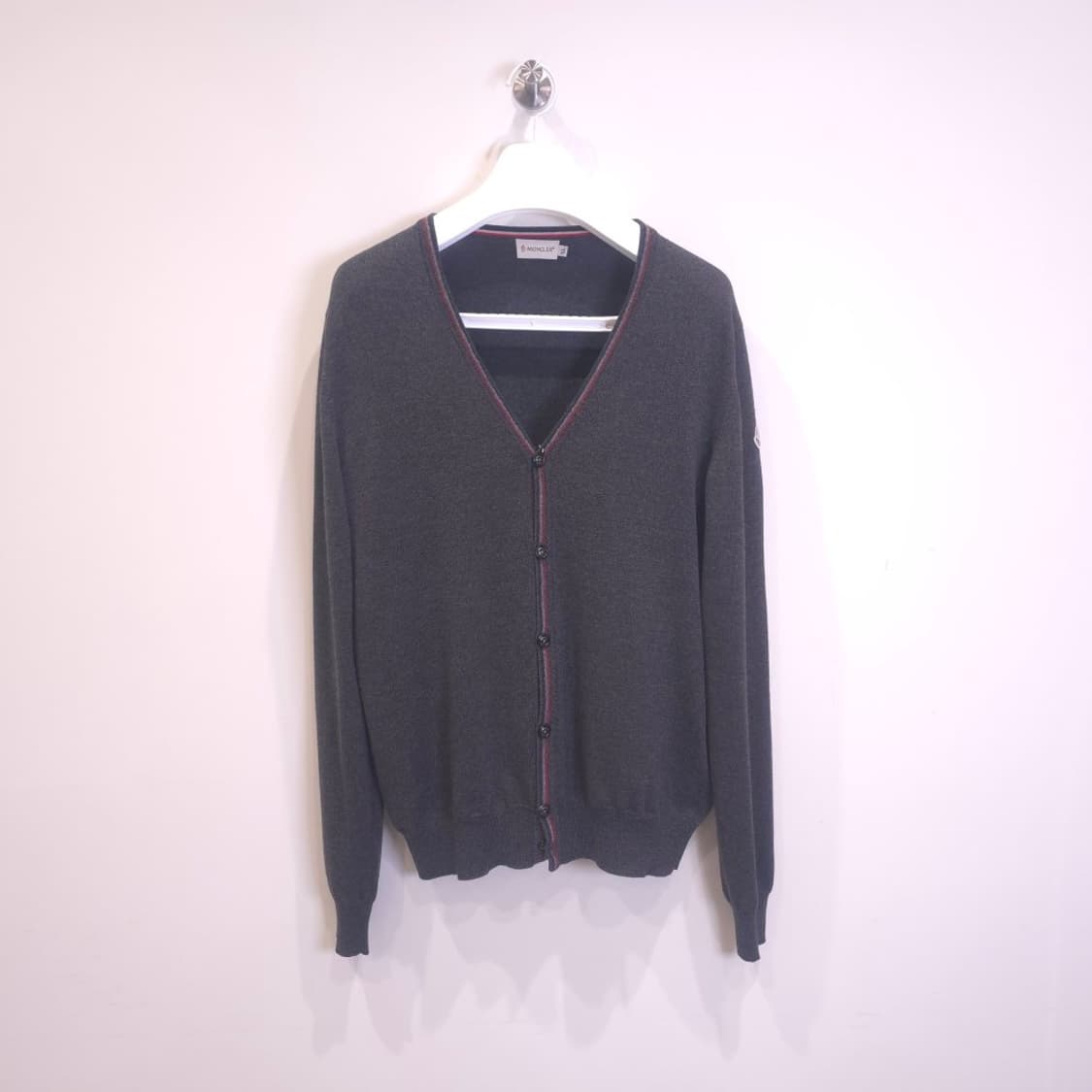 [중고/정품] 몽클레어 로고 패치 울 니트 가디건 상품이미지1