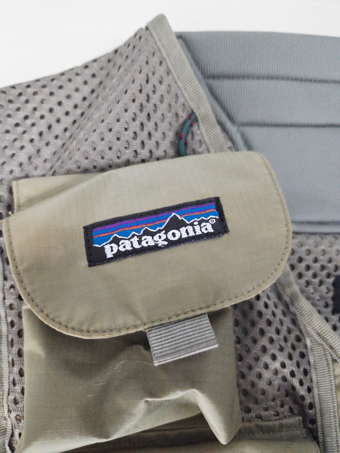 파타고니아 피싱 베스트 올리브 드라이피트_L 상품이미지4