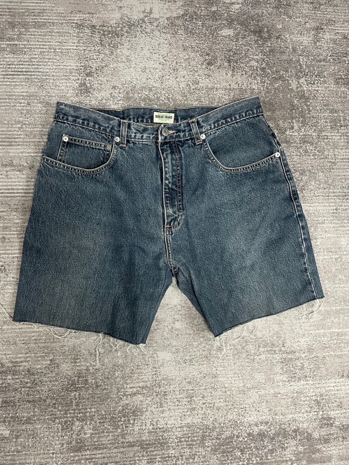 90‘s vintage GUESS 데님숏츠 상품이미지2