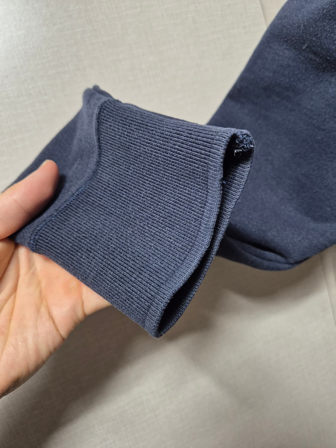 정품 톰브라운 맨투맨 2 네이비 상품이미지7