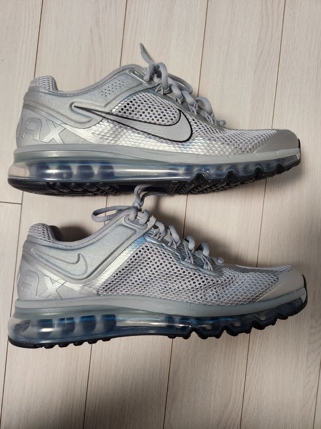 새상품급)나이키 에어맥스 2013 남성 신발 HQ3025-001 사이즈2 상품이미지9