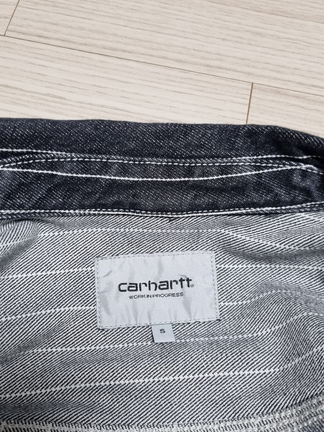 칼하트 wip 오를레앙 데님자켓 상품이미지3