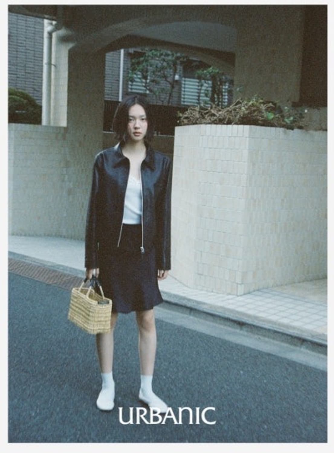 얼바닉30 실비 새틴 스커트 블랙 2사이즈 상품이미지1