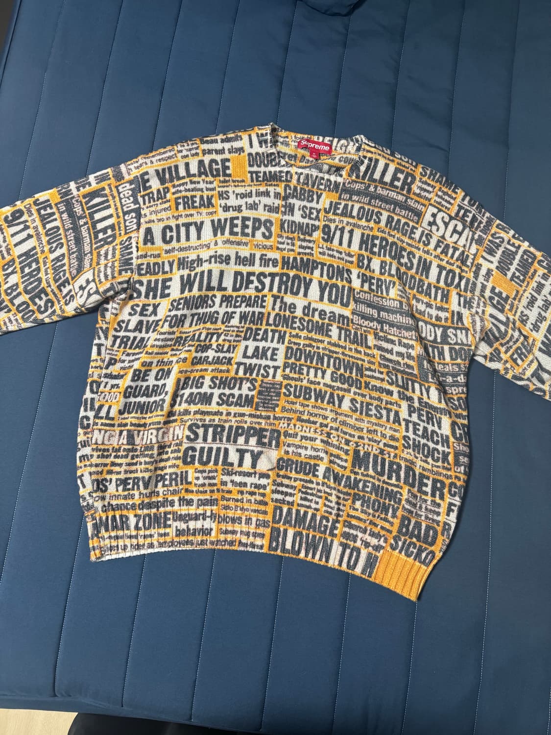 슈프림 니트 상품이미지2