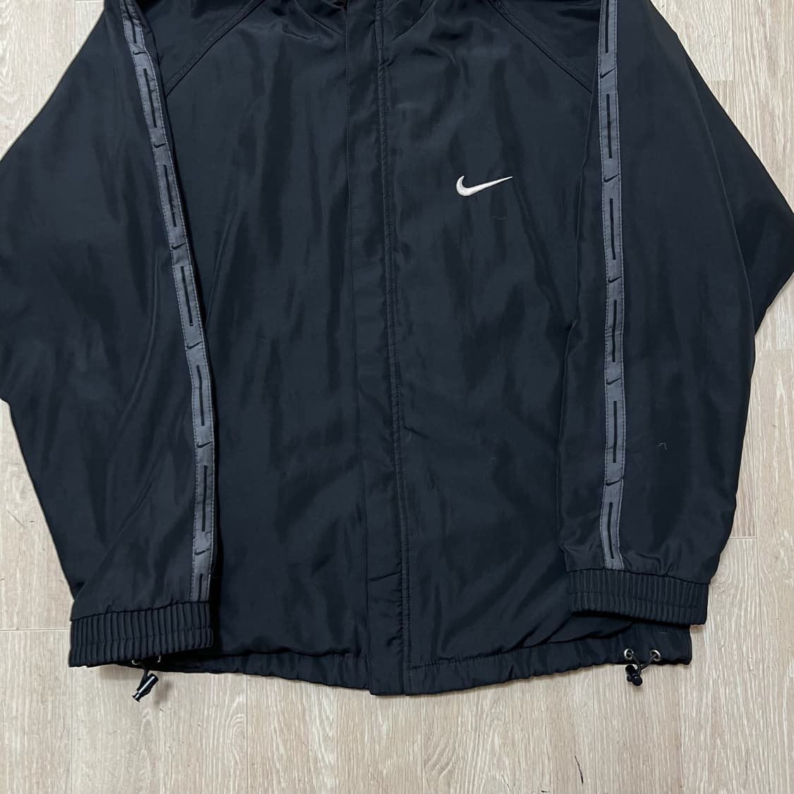 나이키 올드스쿨 스우시 사이드라인 바람막이 자켓 M/95  상품이미지3